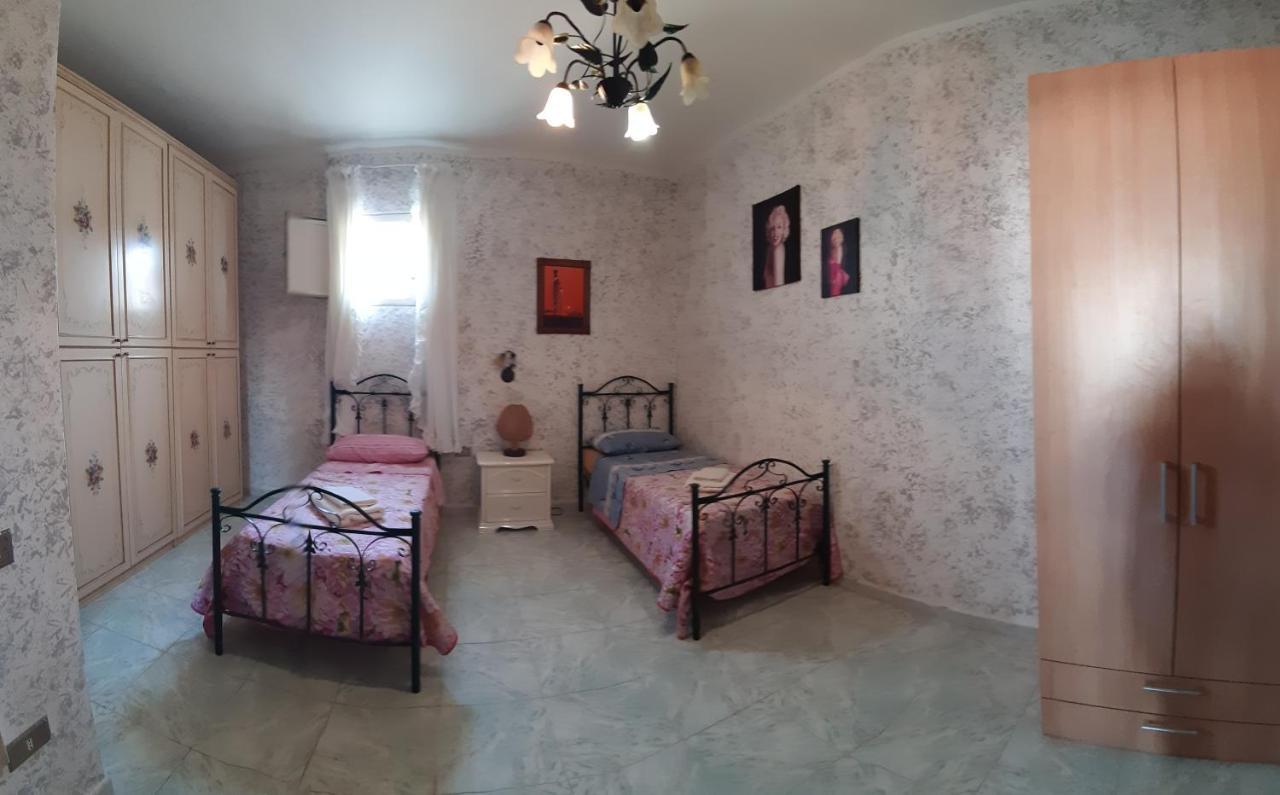 Ferienwohnung A Casa Di Roberto Porto Cesareo Exterior foto